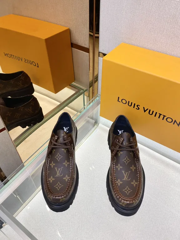 Louis Vuitton Shoe 